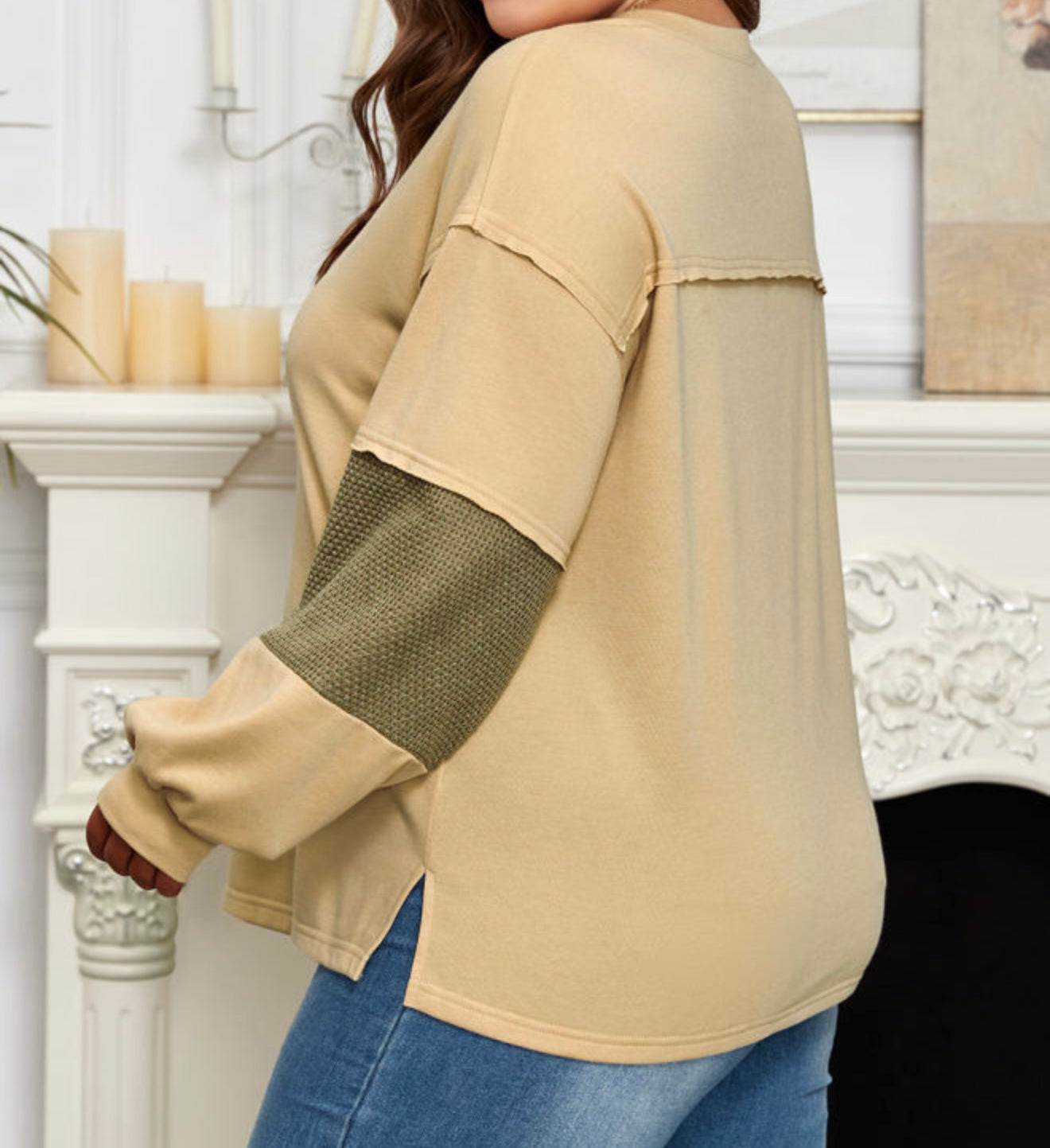 Curvy Laurel Green Exposed Seam Pullover