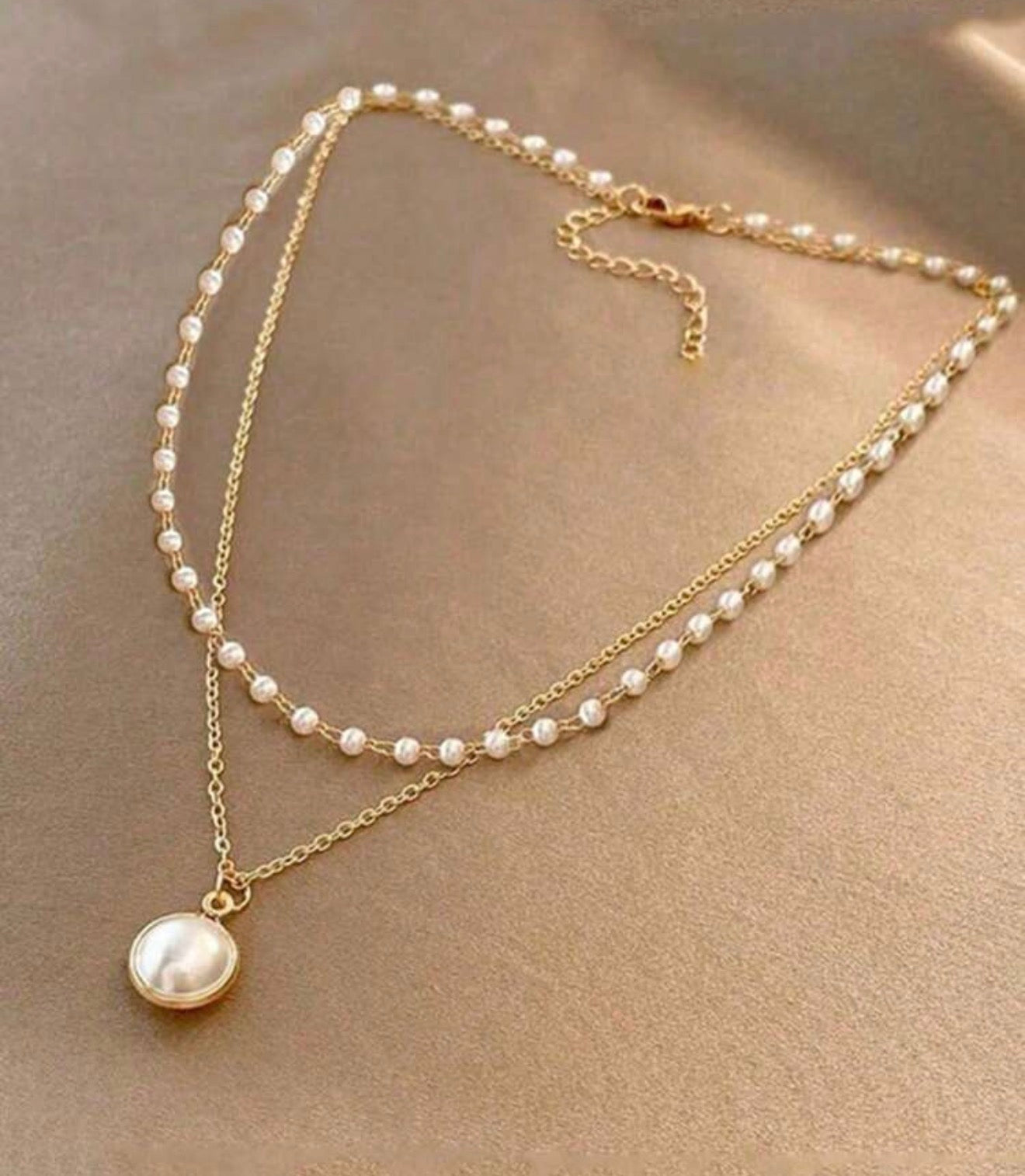 Multilayer Pearl Necklace