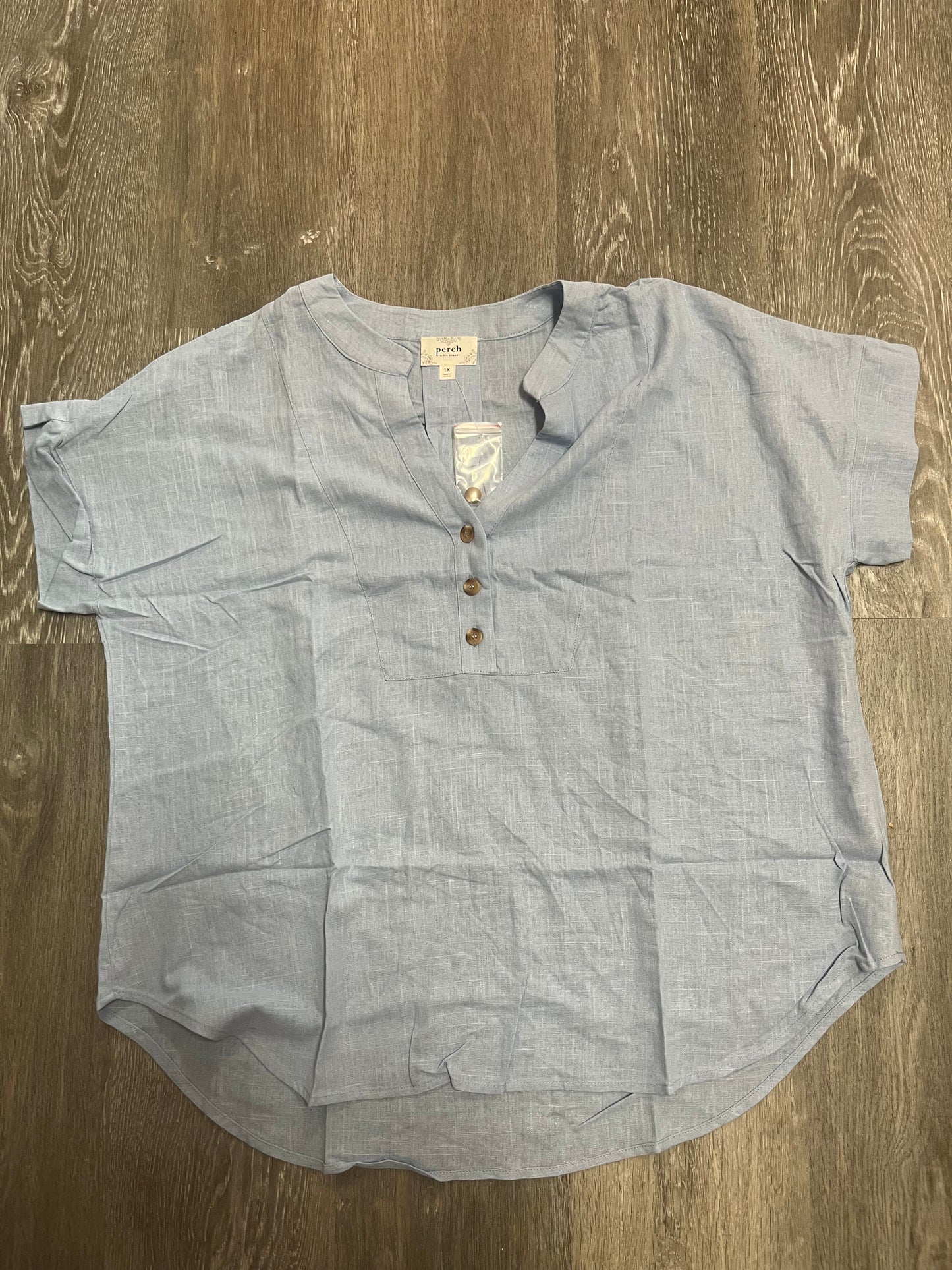 Curvy Henley Short Sleeve Top