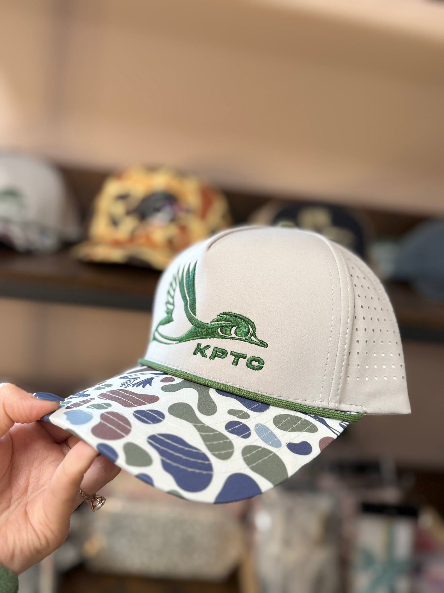 Knotted Pine Hat