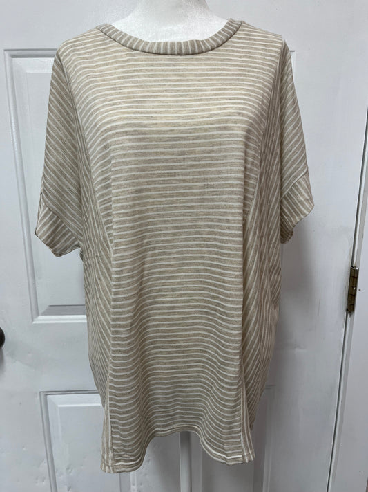 Curvy Striped Oatmeal Top