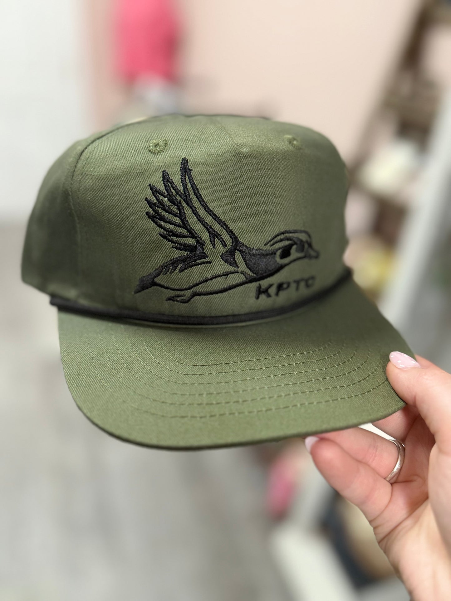 Olive Wood Duck Rope Hat