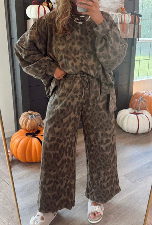 Brown Leopard Print Pullover Pant Set