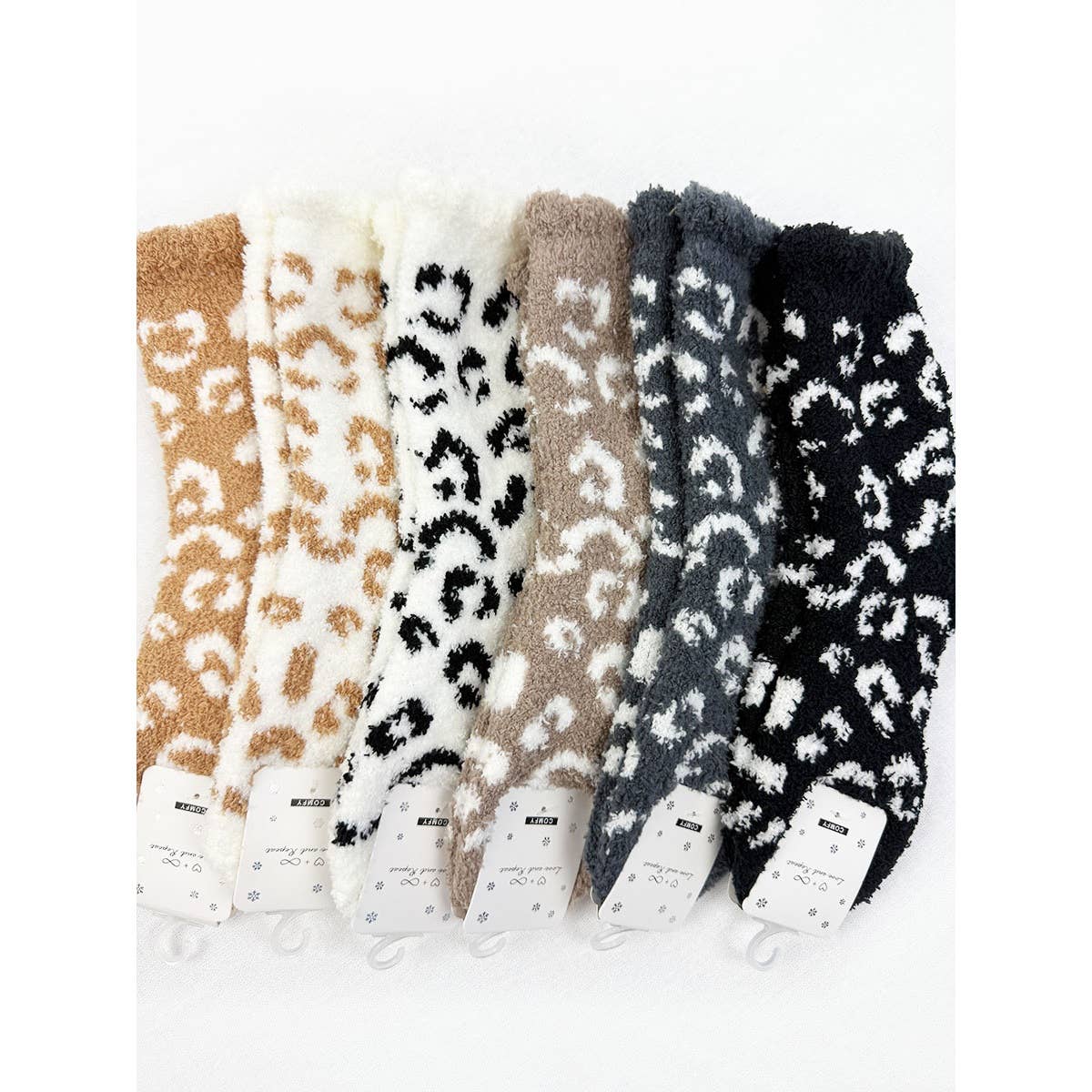 **DOORBUSTER**Plush Cozy Leopard Socks