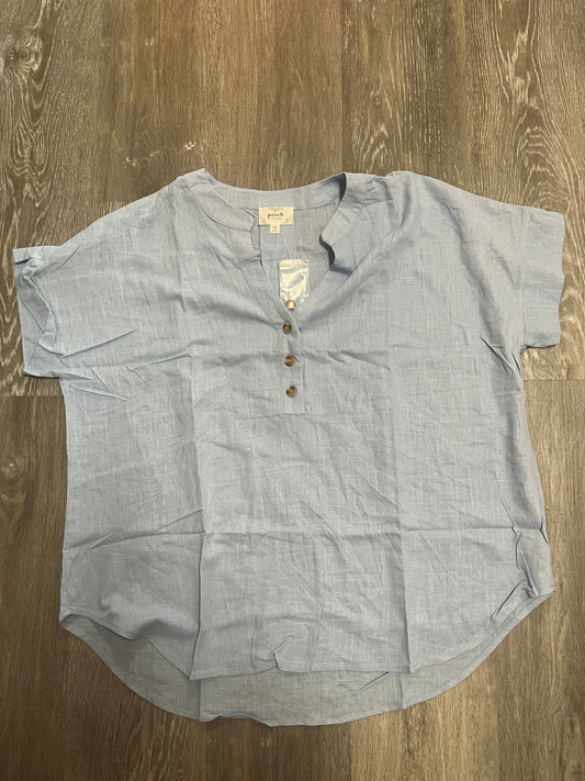 Plus Size Henley Short Sleeve Top