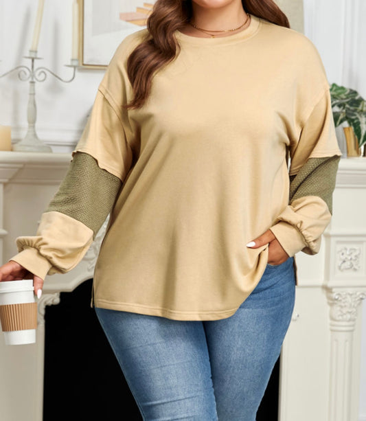 Curvy Laurel Green Exposed Seam Pullover