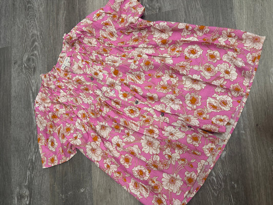 Curvy Pink Floral V-Neck Top