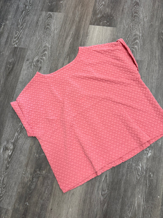 Curvy Coral Pink Square Patterned Top