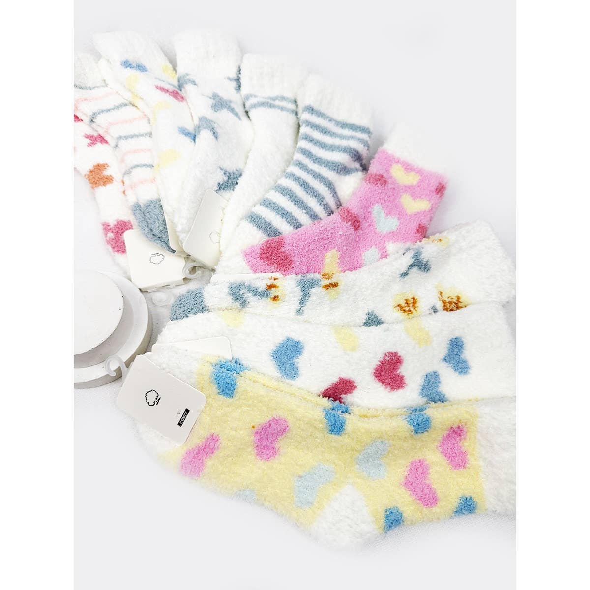 **DOORBUSTER**Soft Tone Comfy Winter Design Socks